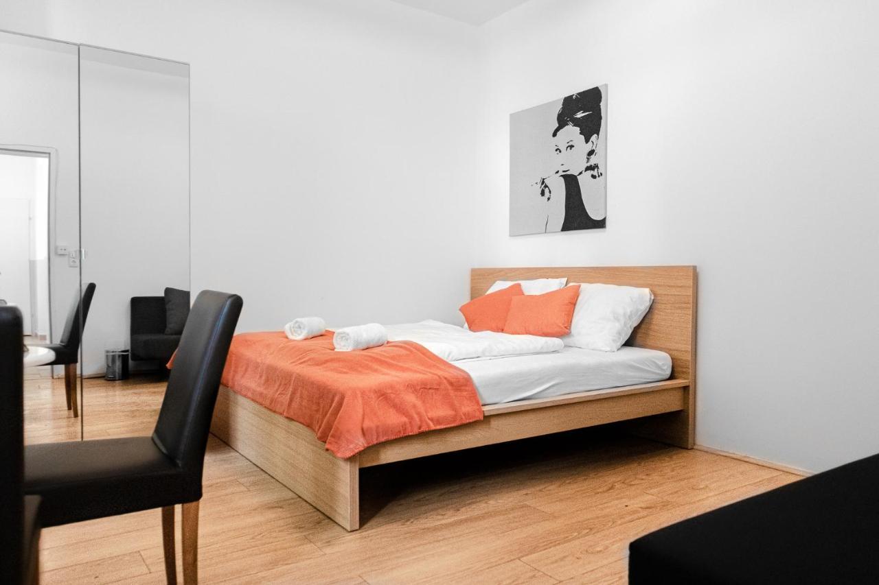 Delightful 2Br Shared Apartment - Ideal For Longstays Vienna Esterno foto