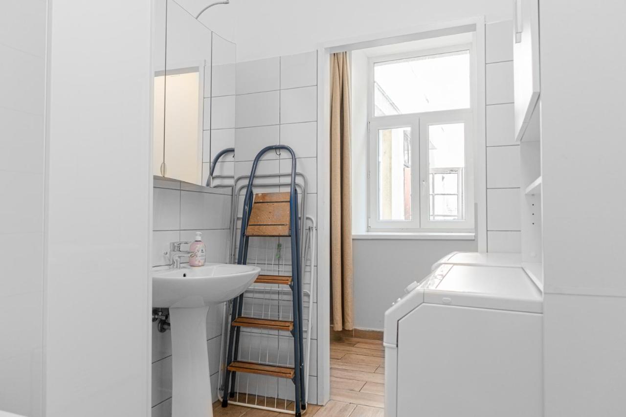 Delightful 2Br Shared Apartment - Ideal For Longstays Vienna Esterno foto